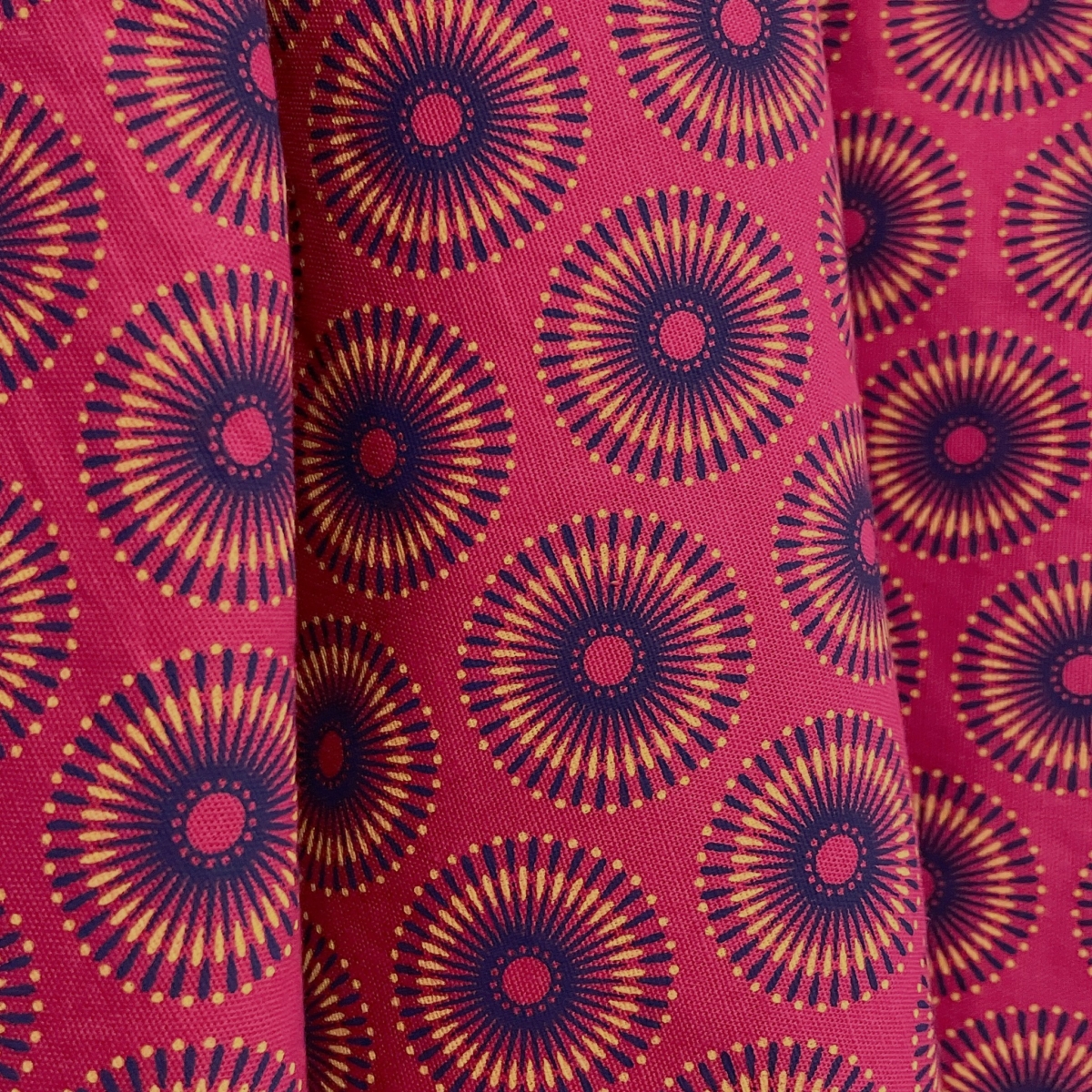 アフリカの布がやってきた